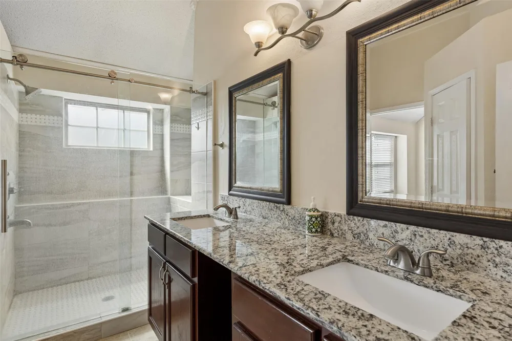 728 Lauren Way Allen, TX 75002