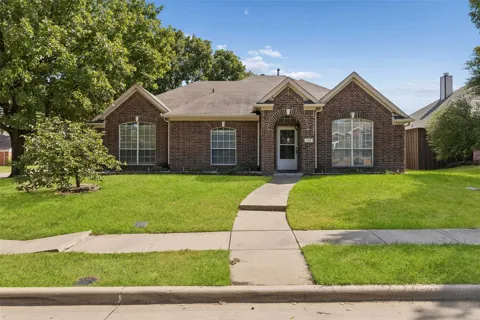 728 Lauren Way