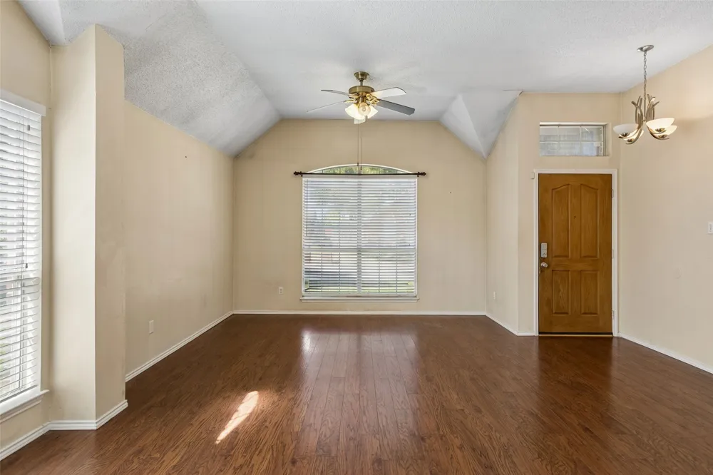 728 Lauren Way Allen, TX 75002