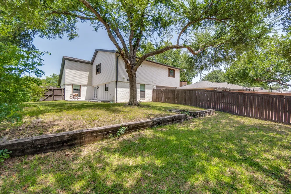 3715 Westminster Drive Carrollton, TX 75007