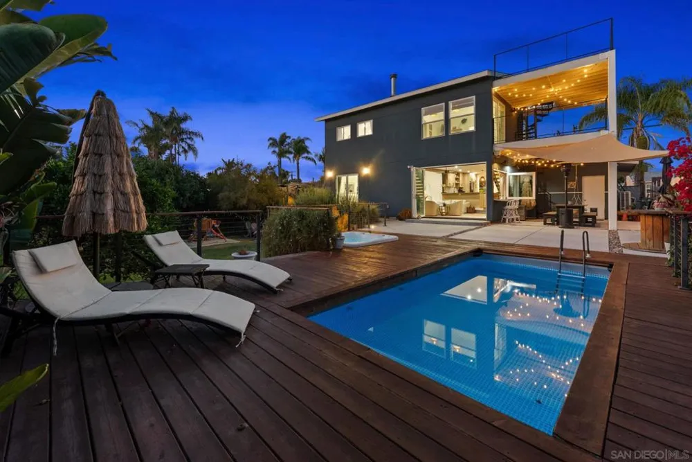 3544 Tomahawk Lane San Diego, CA 92117