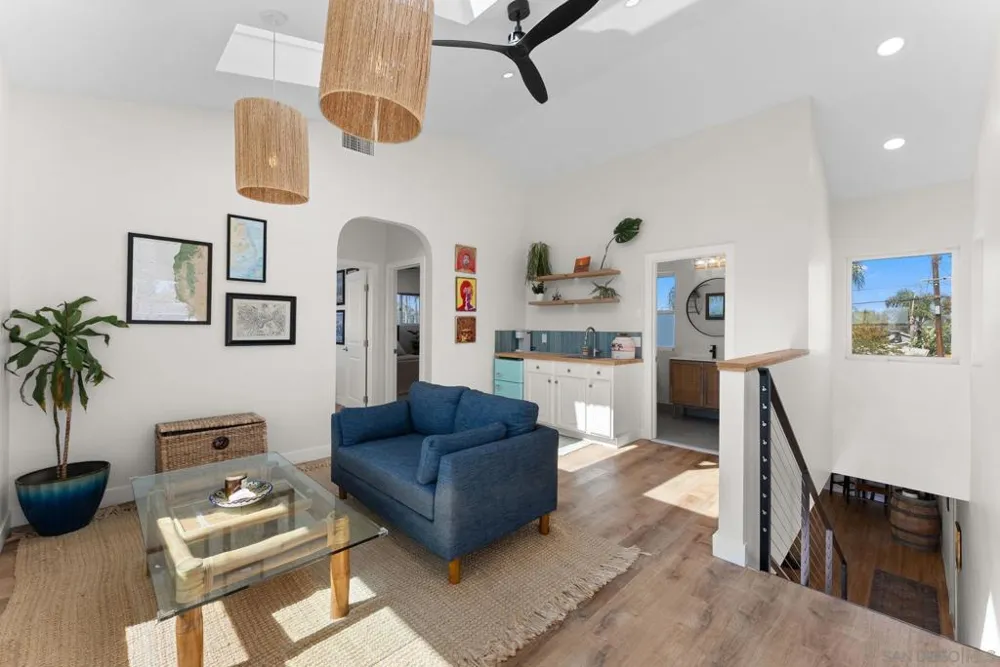 3544 Tomahawk Lane San Diego, CA 92117
