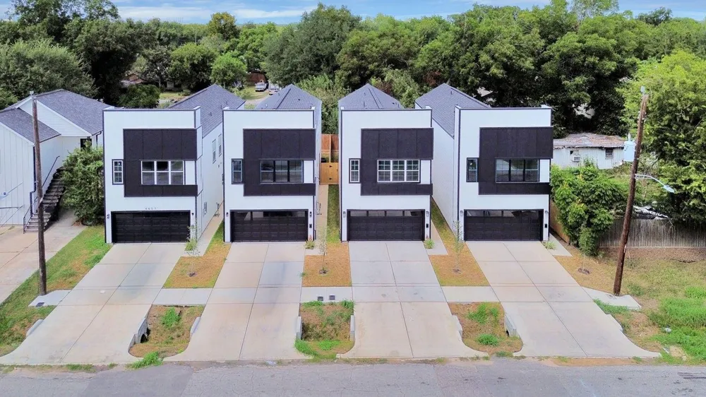 4411 Mallow Street Houston, TX 77051