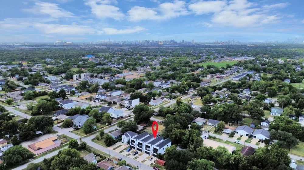 4411 Mallow Street Houston, TX 77051