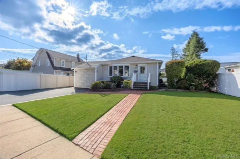 1296 Leslie Lane