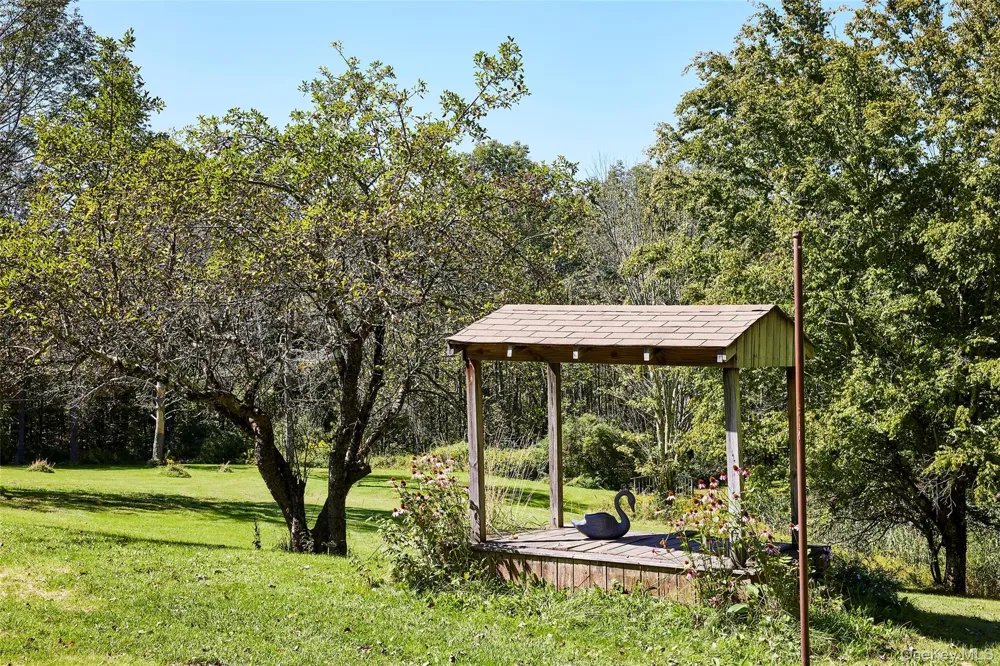 50 Hahn Road Livingston Manor, NY 12758
