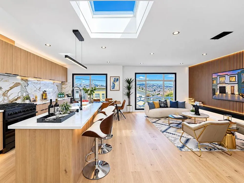 715 Lakeview Avenue San Francisco, CA 94112