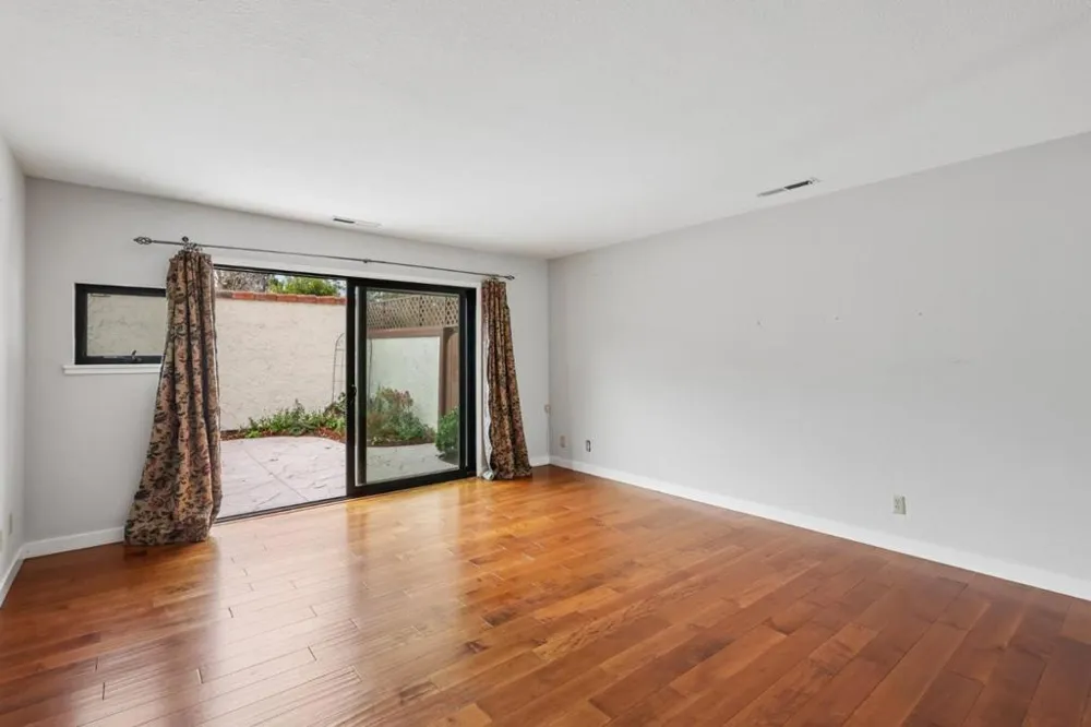 1712 Escalona Drive Santa Cruz, CA 95060
