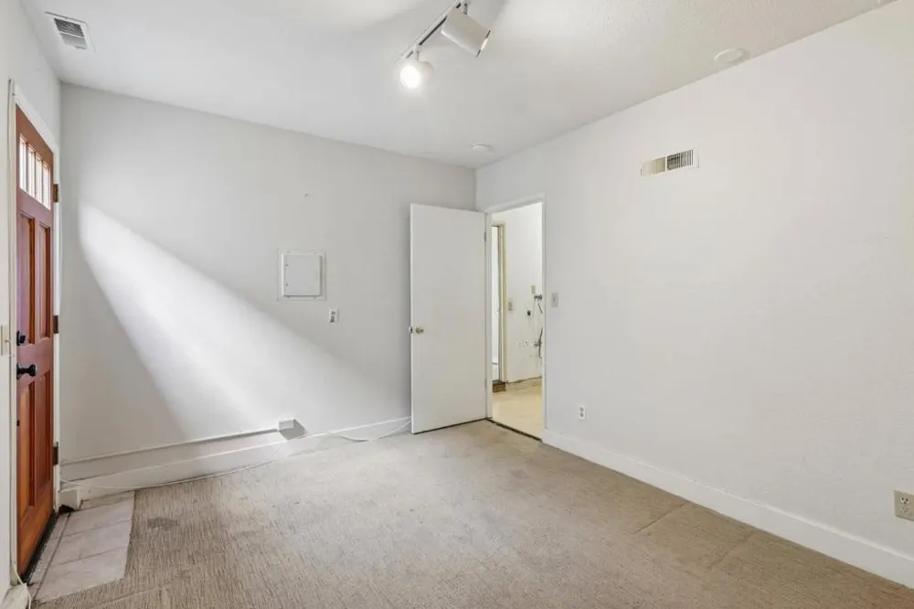 1712 Escalona Drive Santa Cruz, CA 95060