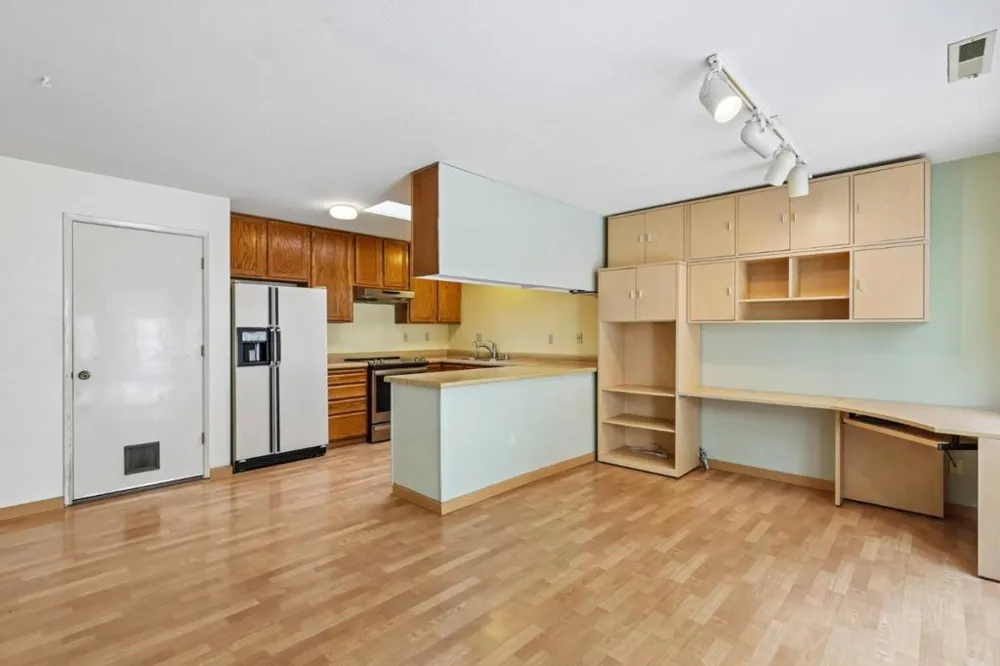 1712 Escalona Drive Santa Cruz, CA 95060
