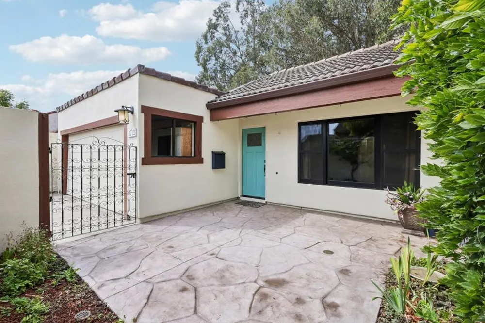 1712 Escalona Drive Santa Cruz, CA 95060