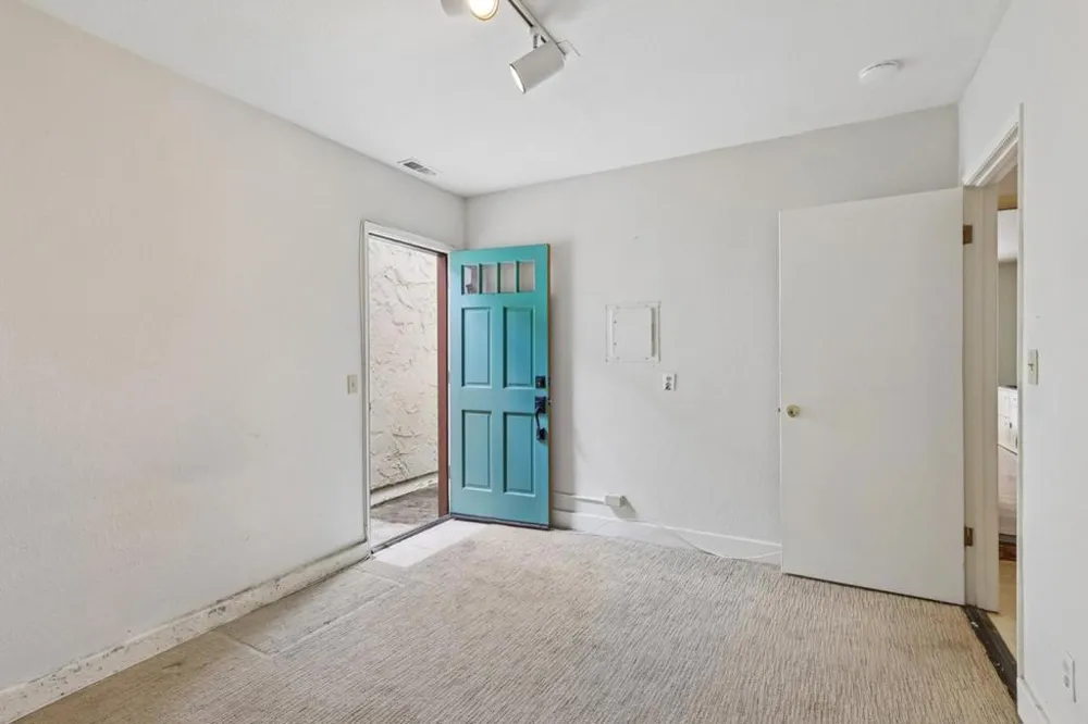 1712 Escalona Drive Santa Cruz, CA 95060