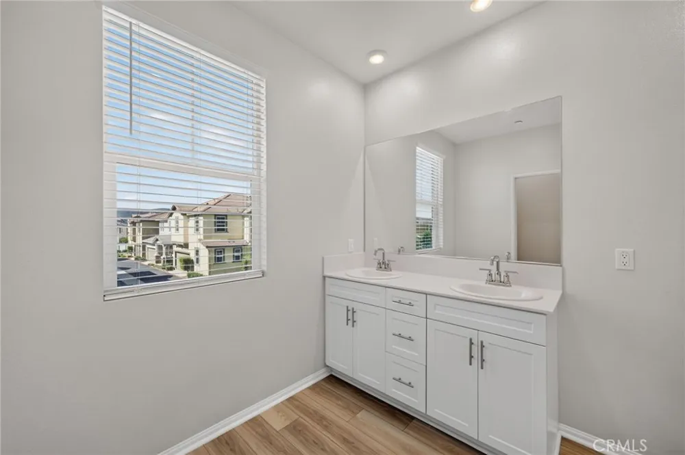 40536 Birchfield Temecula, CA 92591