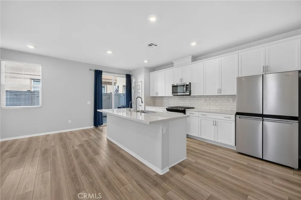 40536 Birchfield Temecula, CA 92591