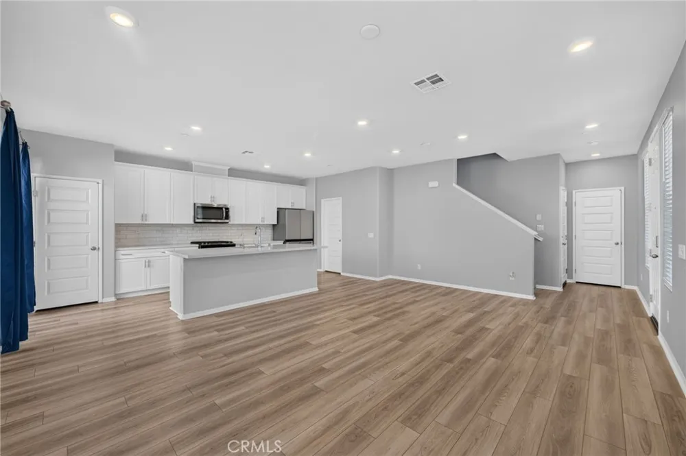 40536 Birchfield Temecula, CA 92591