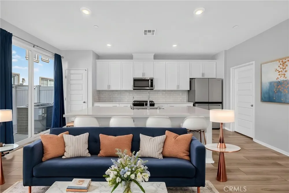 40536 Birchfield Temecula, CA 92591