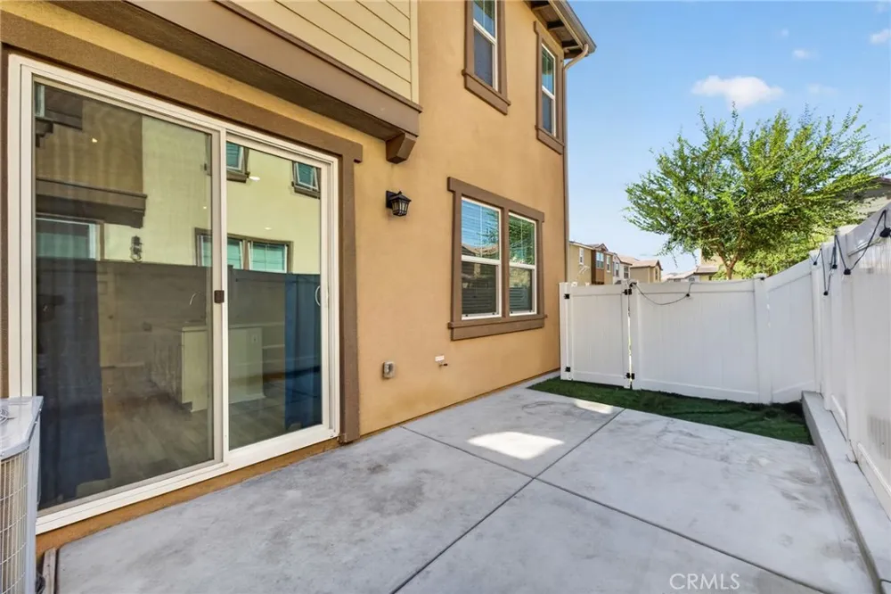 40536 Birchfield Temecula, CA 92591