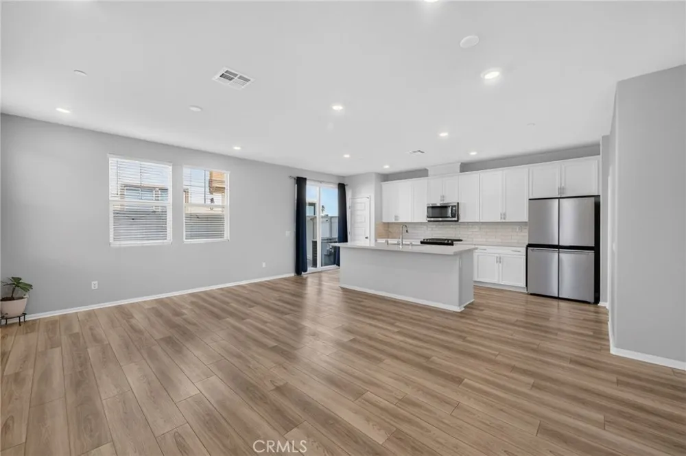 40536 Birchfield Temecula, CA 92591