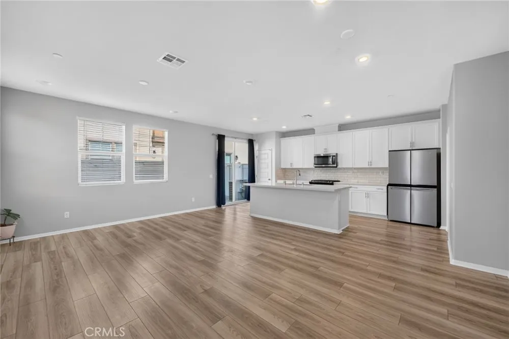 40536 Birchfield Temecula, CA 92591