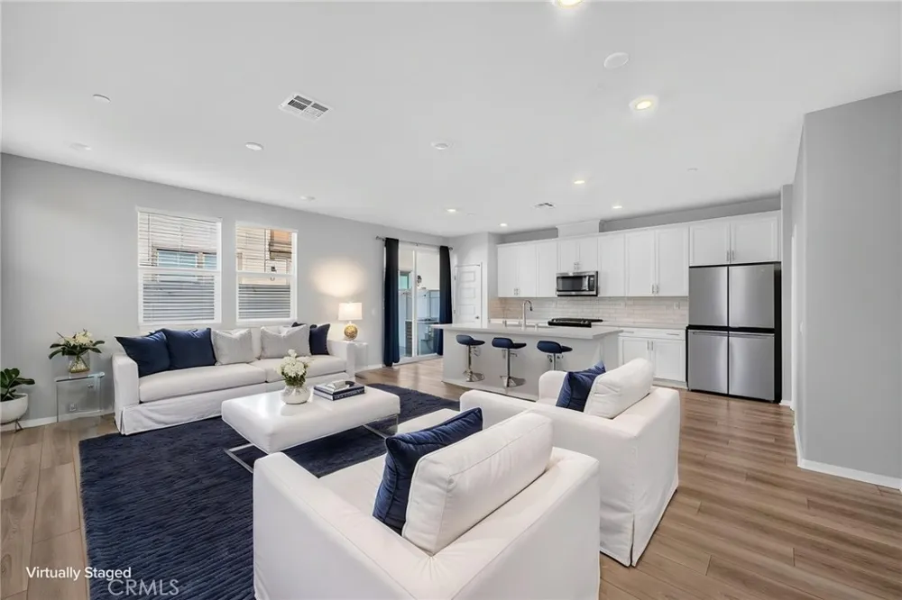 40536 Birchfield Temecula, CA 92591