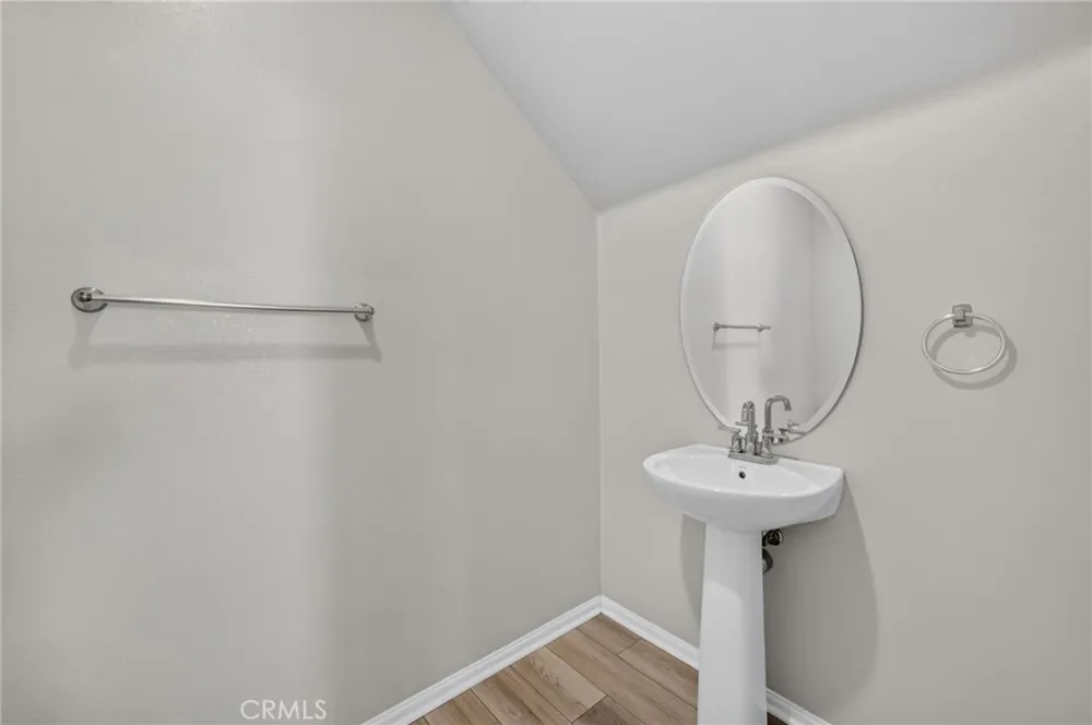 40536 Birchfield Temecula, CA 92591