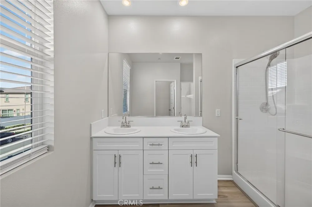 40536 Birchfield Temecula, CA 92591