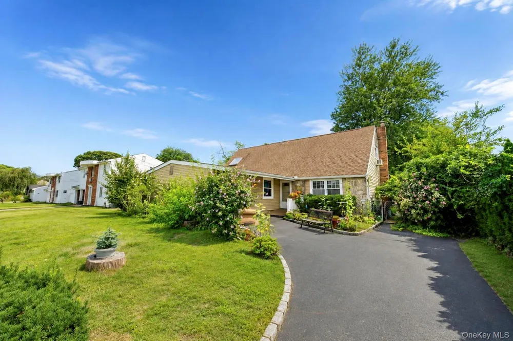 38 Imperial Drive Selden, NY 11784