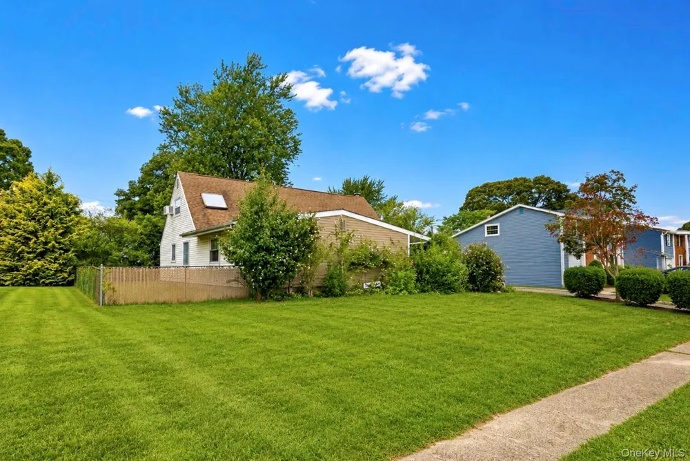 38 Imperial Drive Selden, NY 11784