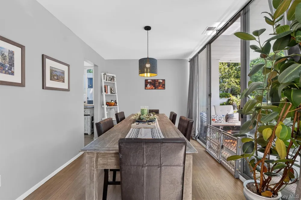 311 Tallwood Drive #311 Hartsdale, NY 10530