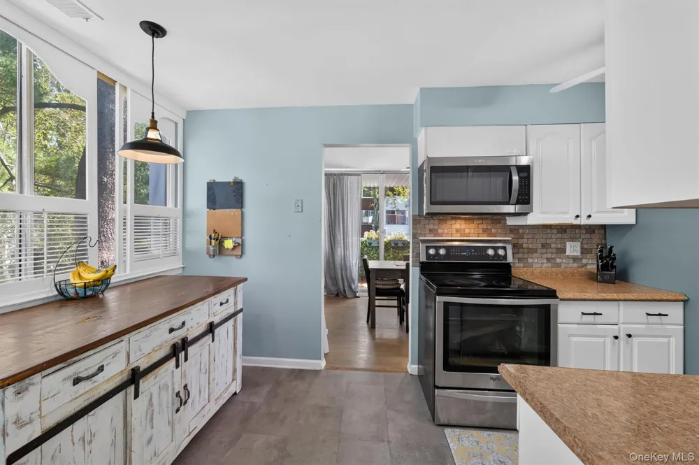 311 Tallwood Drive #311 Hartsdale, NY 10530