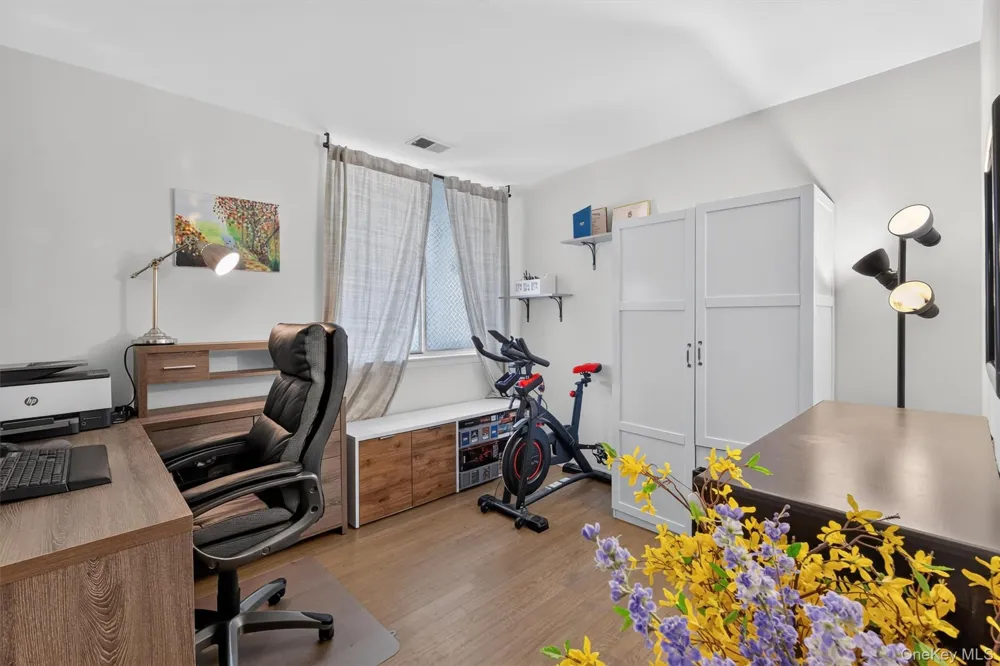 311 Tallwood Drive #311 Hartsdale, NY 10530