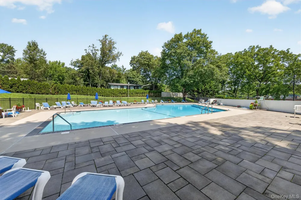 311 Tallwood Drive #311 Hartsdale, NY 10530
