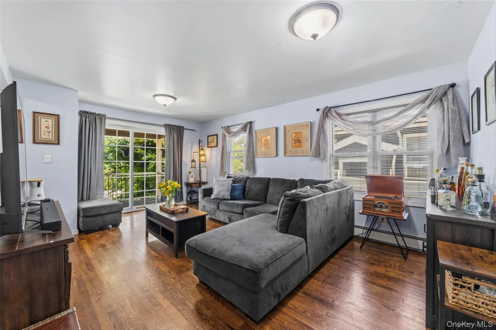 1463 Lincoln Terrace Peekskill, NY 10566
