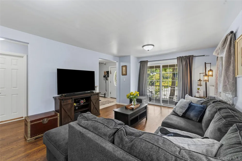 1463 Lincoln Terrace Peekskill, NY 10566