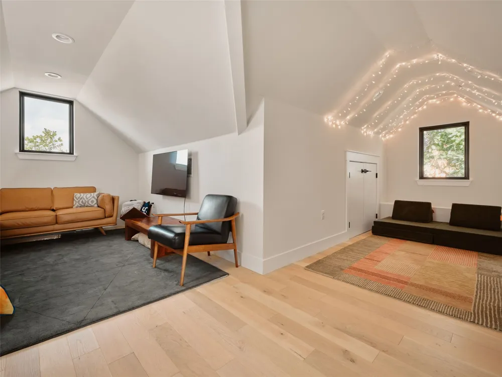 1101 Fiesta Street #1 Austin, TX 78702