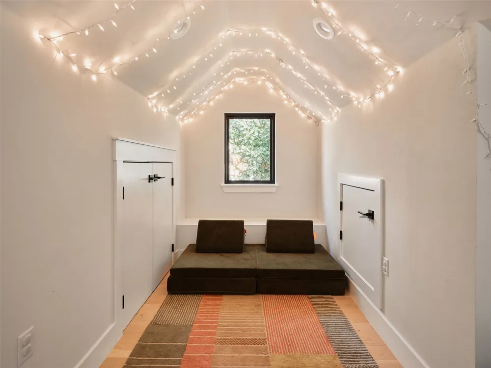 1101 Fiesta Street #1 Austin, TX 78702