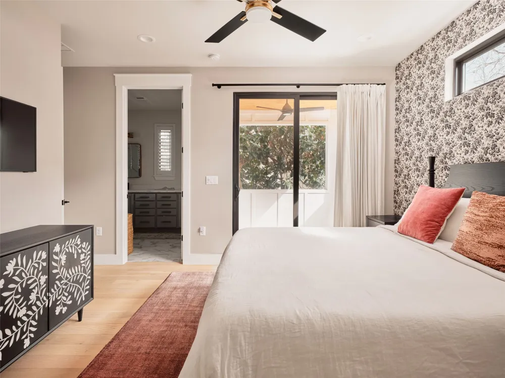 1101 Fiesta Street #1 Austin, TX 78702