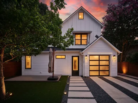 1101 Fiesta Street #1