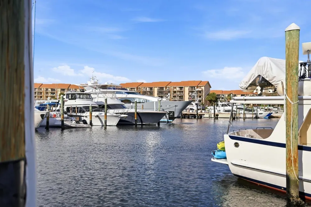 2101 Marina Isle Way #404 Jupiter, FL 33477