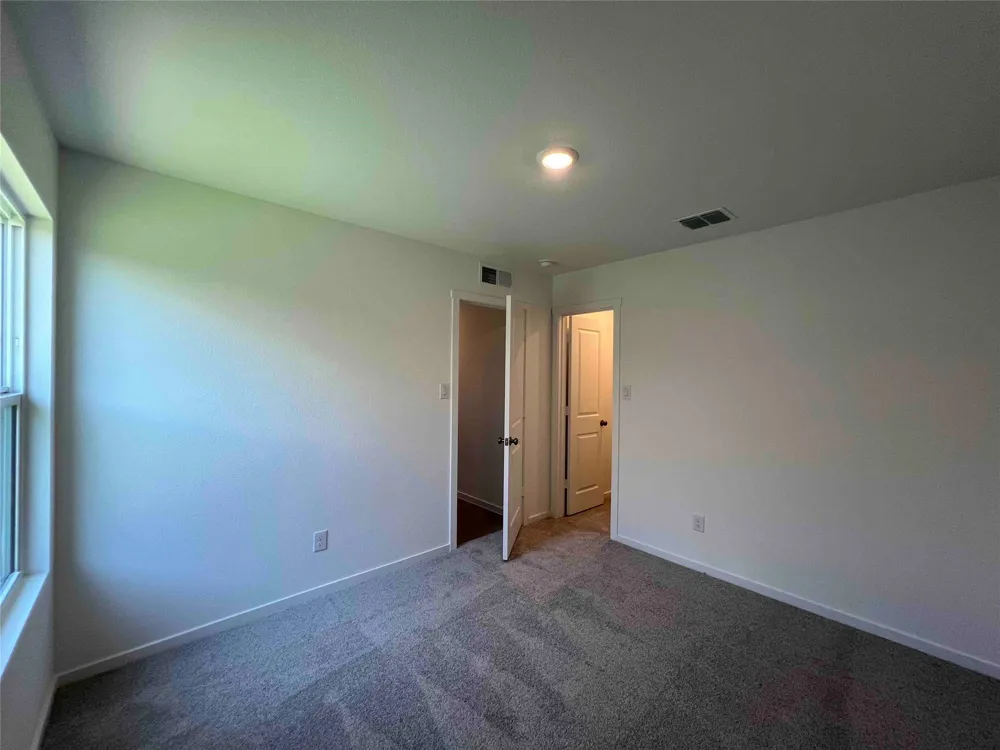 1529 Lanner Meadows Lane Forney, TX 75126