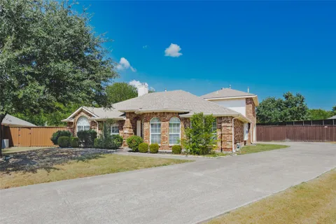 1606 Autumn Glen Court