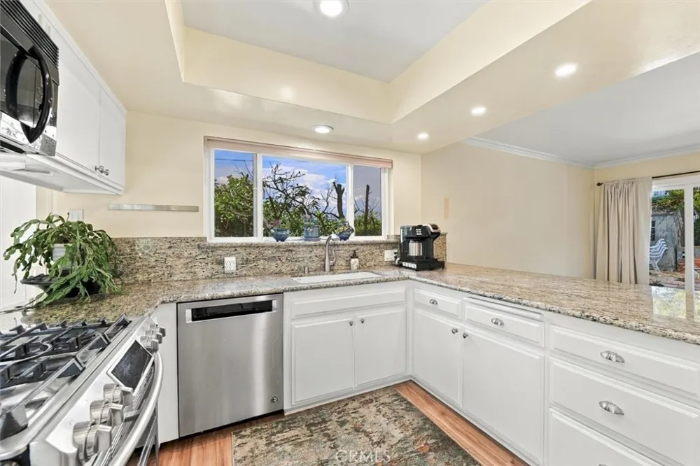 2221 W 239th Street Torrance, CA 90501