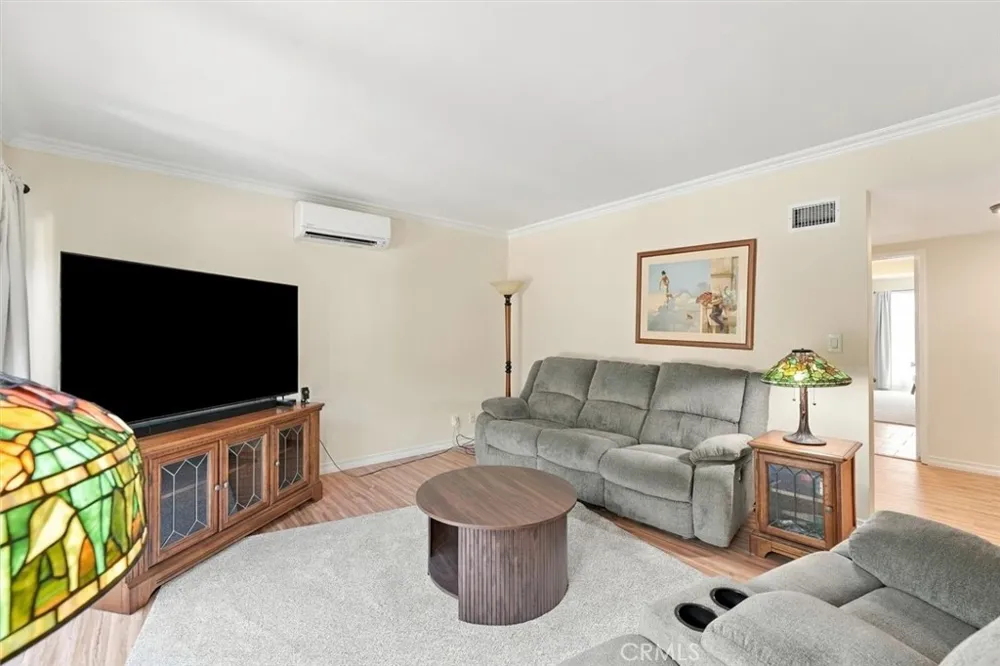 2221 W 239th Street Torrance, CA 90501