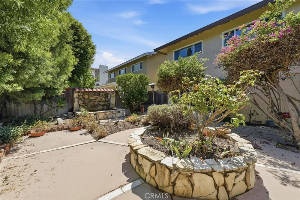 2221 W 239th Street Torrance, CA 90501