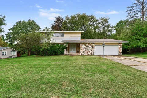 3423 Winterberry Court SE
