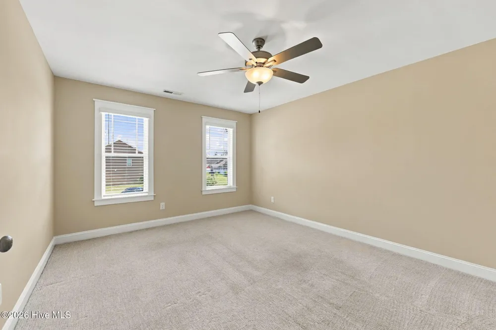 1811 Fox Den Way #6 Greenville, NC 27858