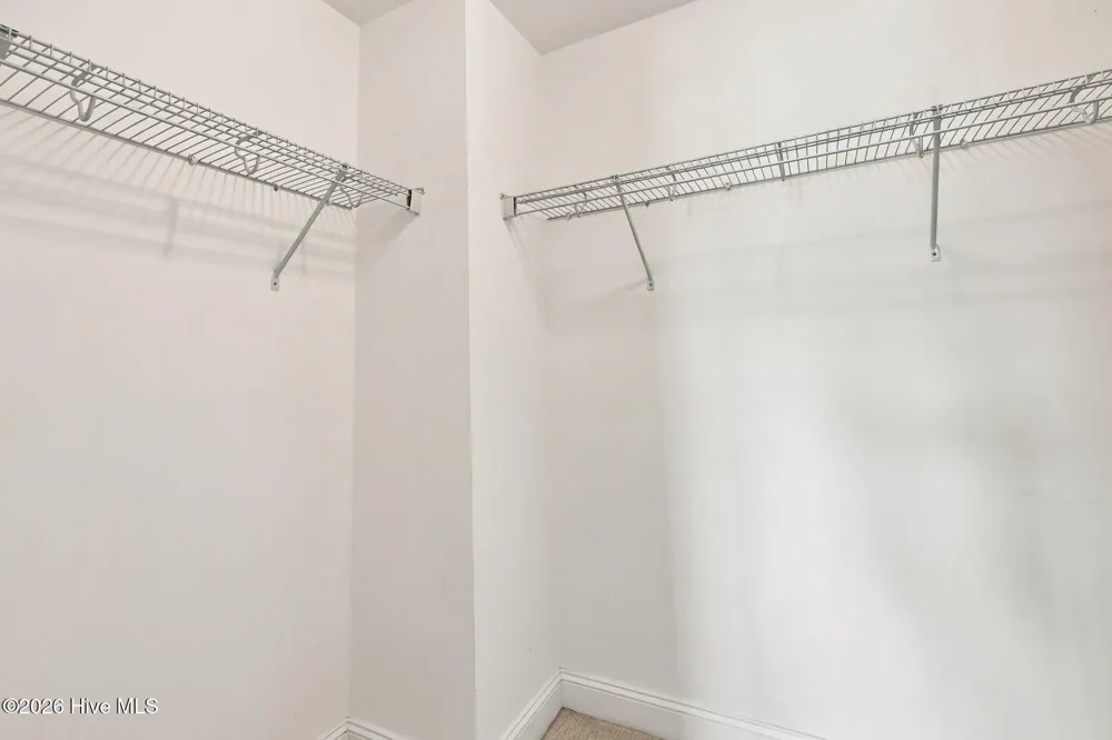 1811 Fox Den Way #6 Greenville, NC 27858
