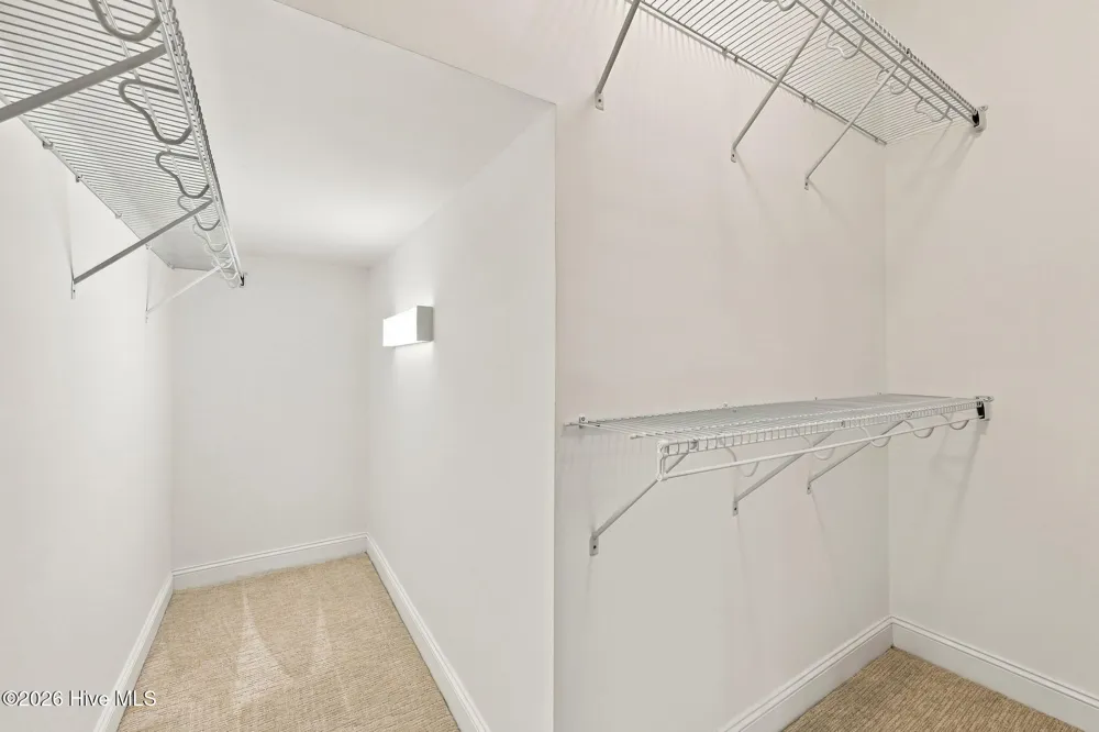 1811 Fox Den Way #6 Greenville, NC 27858