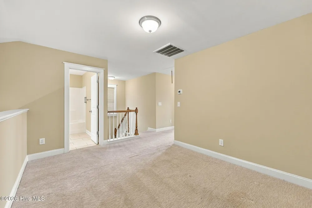 1811 Fox Den Way #6 Greenville, NC 27858