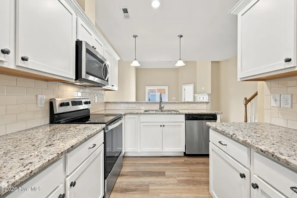 1811 Fox Den Way #6 Greenville, NC 27858